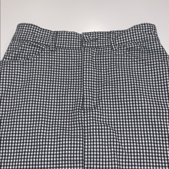 Brandy Melville mini skirt - Picture 2 of 3